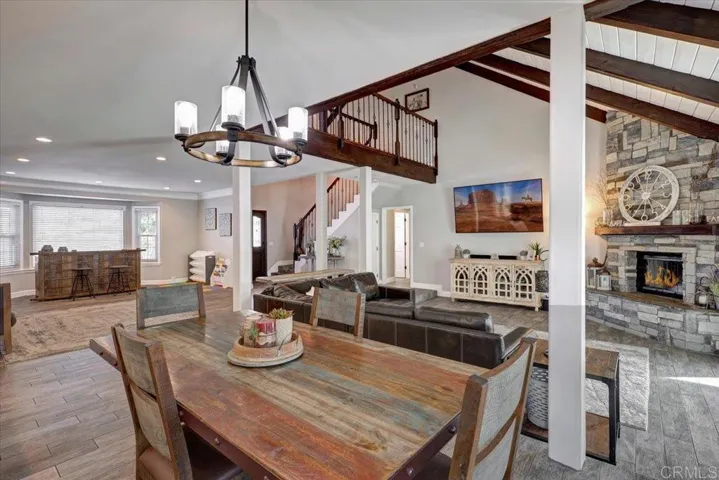 721 Oleander Place, Vista, California 92081