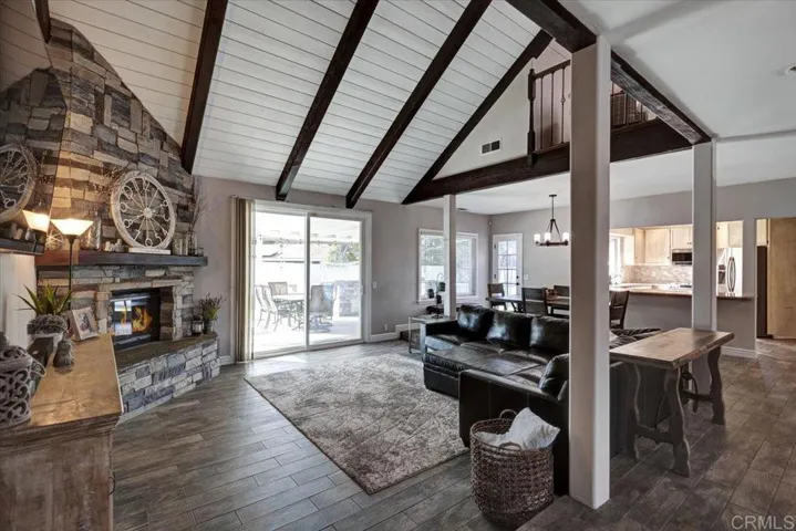 721 Oleander Place, Vista, California 92081