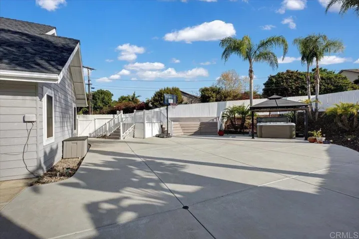 721 Oleander Place, Vista, California 92081