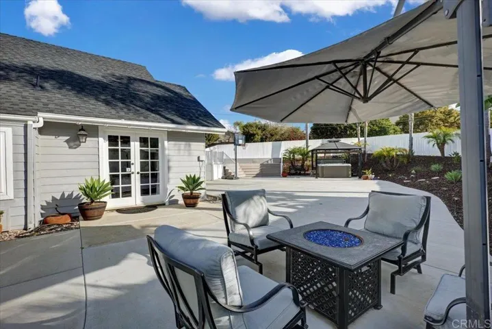 721 Oleander Place, Vista, California 92081