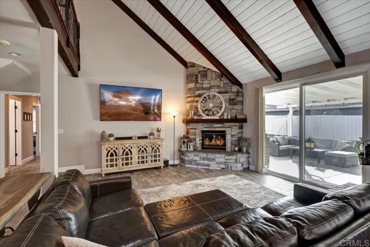 721 Oleander Place, Vista, California 92081