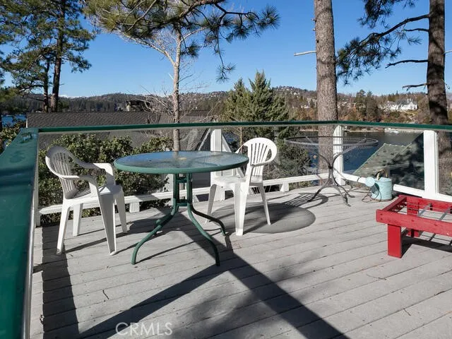 28752 Palisades Drive, Lake Arrowhead, California 92352