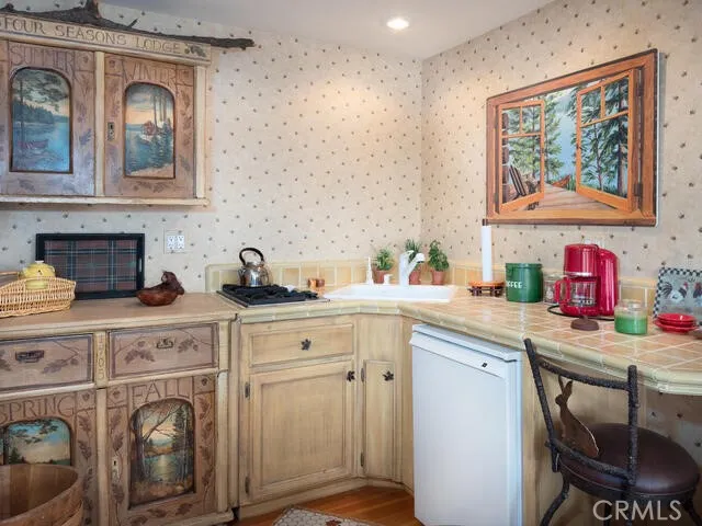 Guest Kitchen