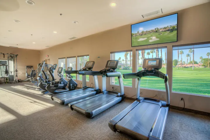 FITNESS CENTER