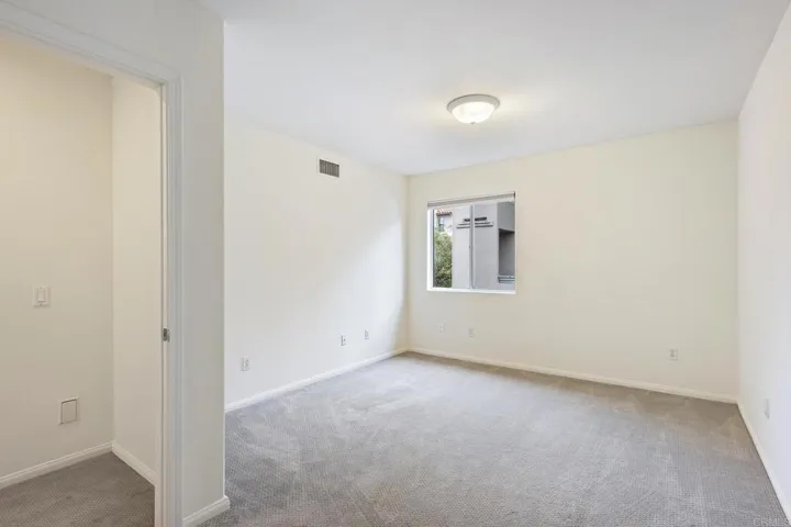 553 Hygeia Avenue B, Encinitas, California 92024