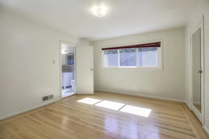 940 Black Mountain Road, Hillsborough, California 94010