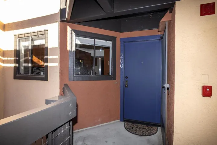 1 Elm Street 200, San Carlos, California 94070