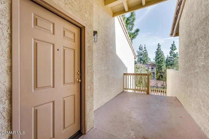 653 Oak Run Trail Unit #404  -  HsHProd-