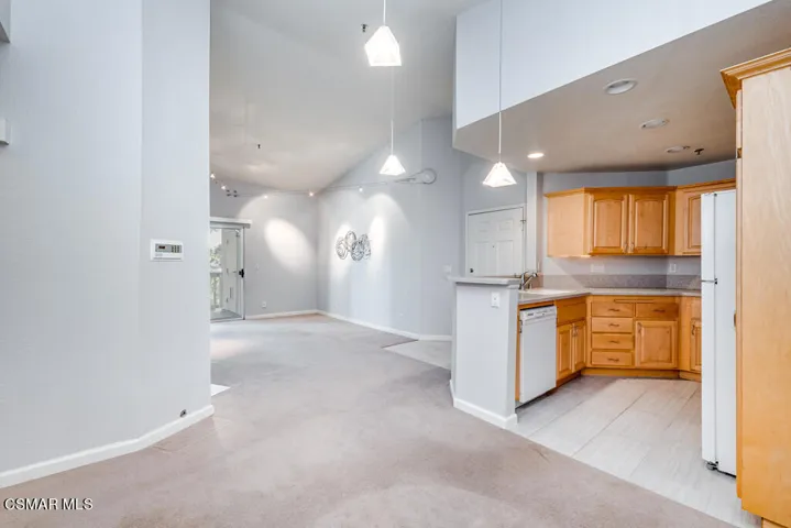 653 Oak Run Trail Unit #404  -  HsHProd-