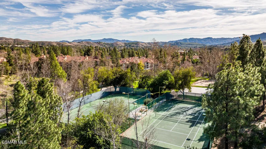 653 Oak Run Trail Unit #404  -  HsHProd-
