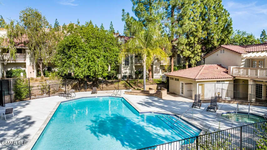 653 Oak Run Trail Unit #404  -  HsHProd-