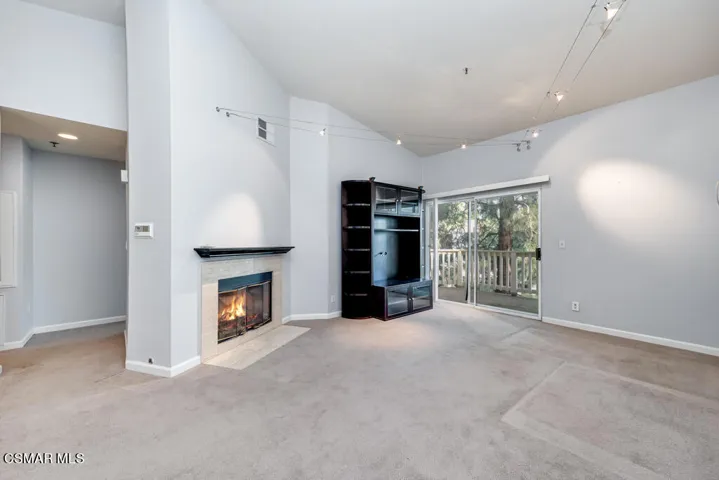 653 Oak Run Trail Unit #404  -  HsHProd-