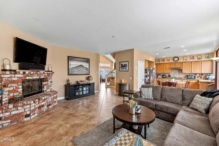 1210 Elsinor Ct. MLS-26