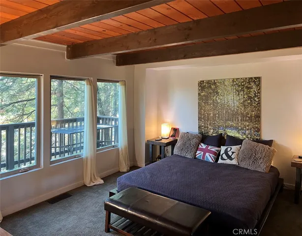 332 Grizzly Road, Lake Arrowhead, California 92352