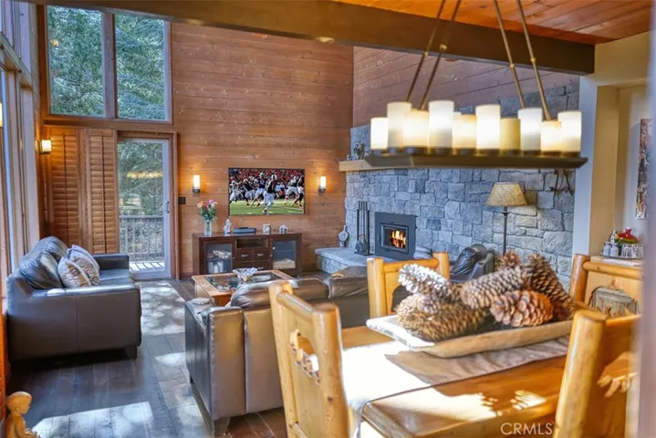 332 Grizzly Road, Lake Arrowhead, California 92352