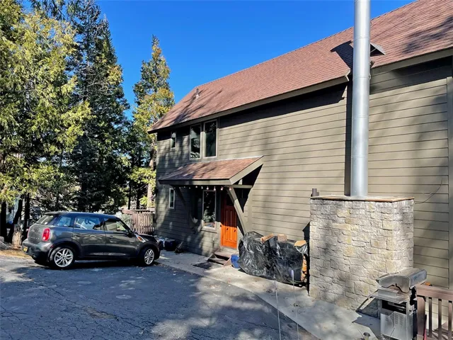 332 Grizzly Road, Lake Arrowhead, California 92352