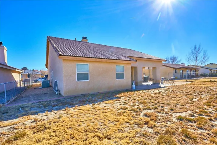 13938 Rivers Edge Road, Helendale, California 92342