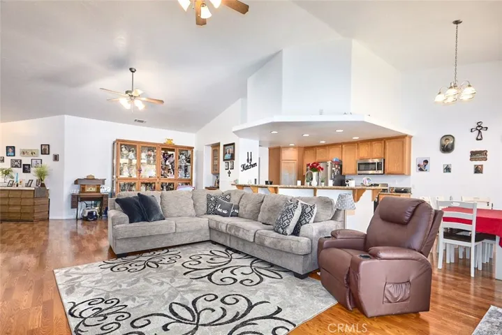 13938 Rivers Edge Road, Helendale, California 92342