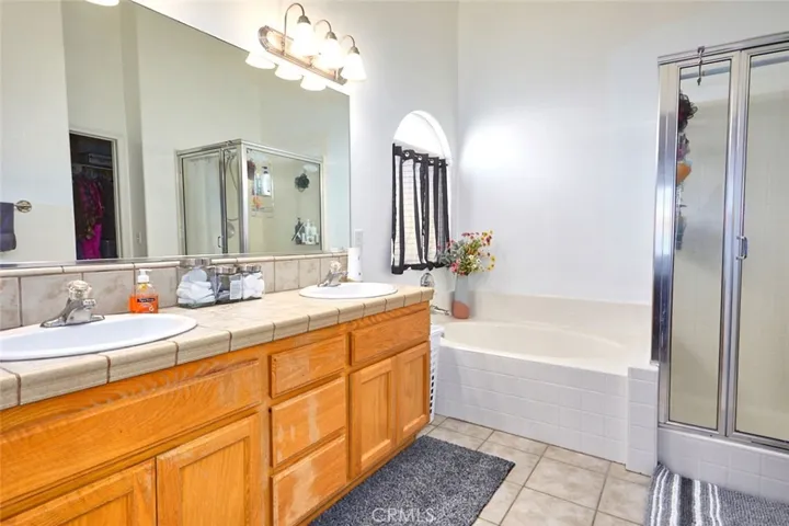 13938 Rivers Edge Road, Helendale, California 92342