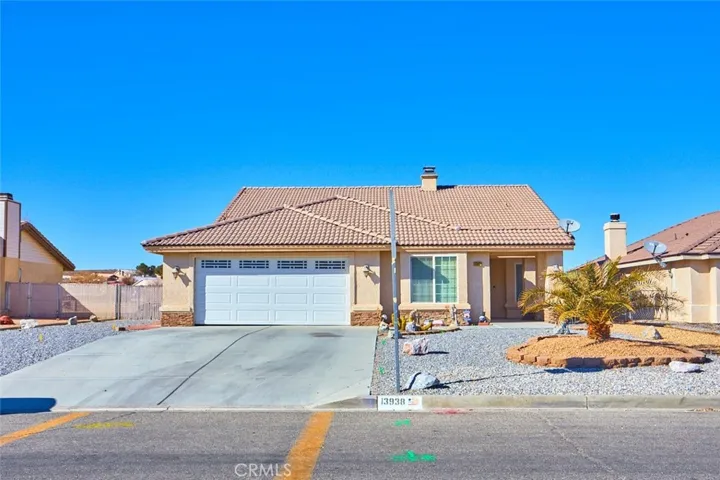 13938 Rivers Edge Road, Helendale, California 92342