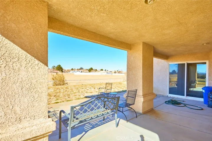 13938 Rivers Edge Road, Helendale, California 92342