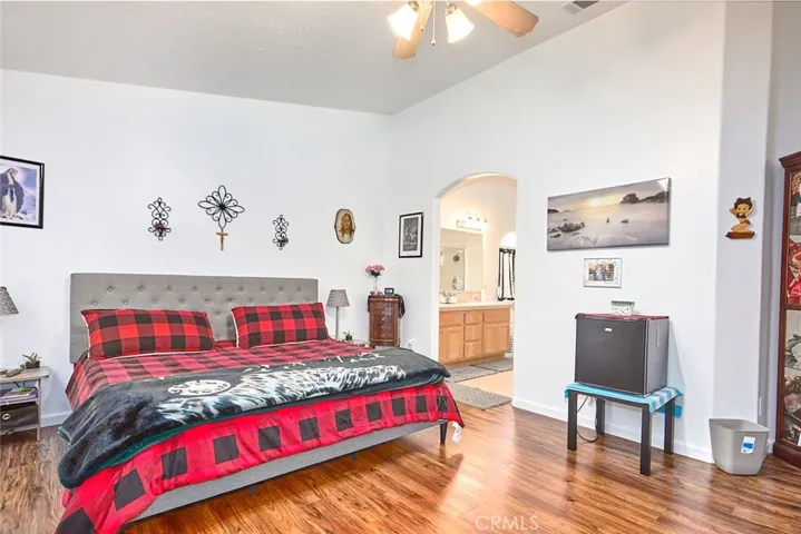 13938 Rivers Edge Road, Helendale, California 92342