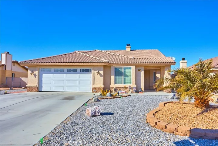 13938 Rivers Edge Road, Helendale, California 92342