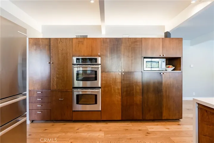 Kitchen Cabinets - Orginal