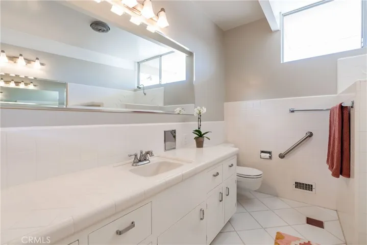 Bathroom Suite