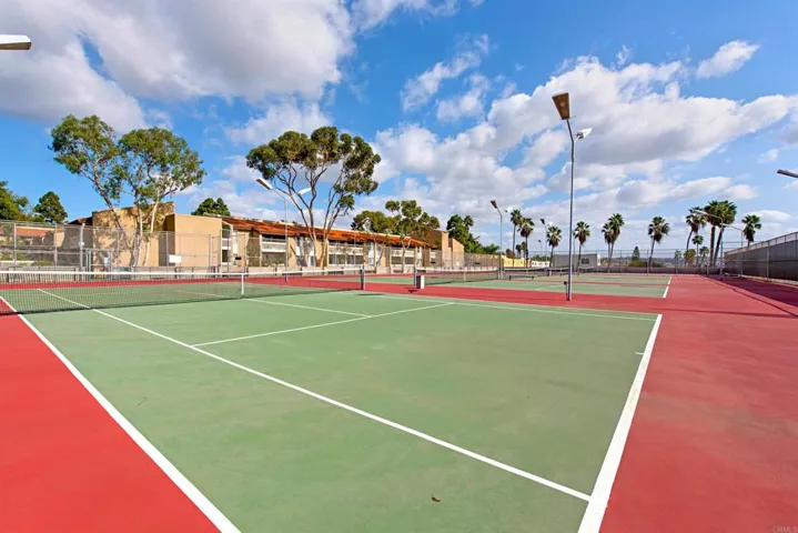4600 Lamont Street 204, San Diego, California 92109
