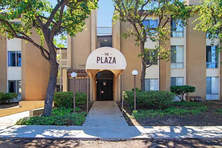 4600 Lamont Street 204, San Diego, California 92109