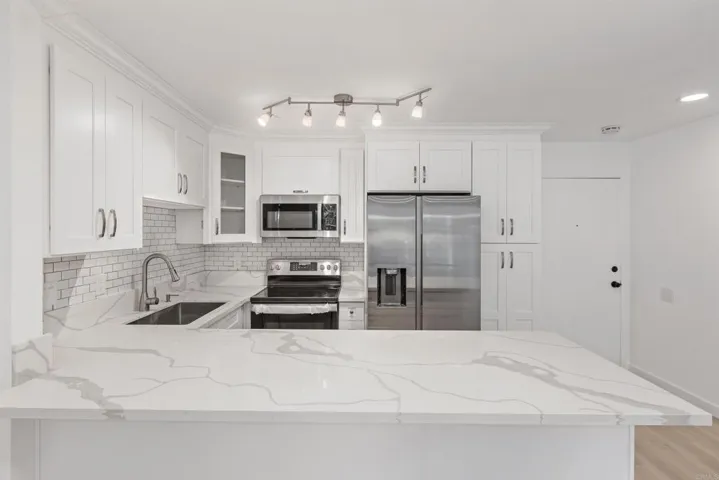 4600 Lamont Street 204, San Diego, California 92109