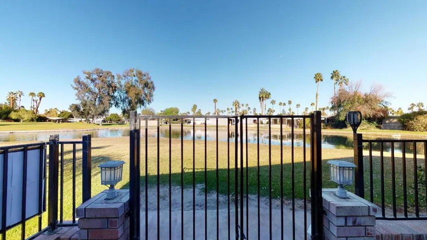 347-Via-Don-Benito-Cathedral-City-CA-922