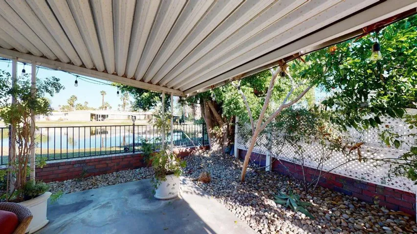 347-Via-Don-Benito-Cathedral-City-CA-922