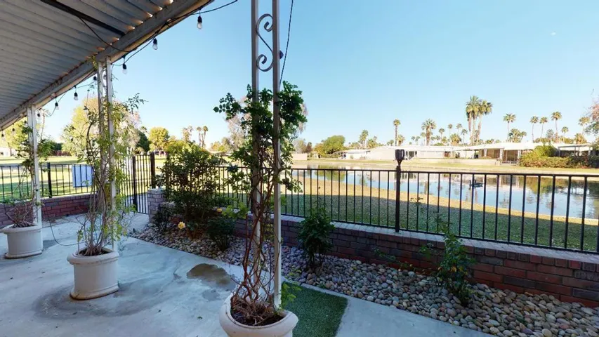 347-Via-Don-Benito-Cathedral-City-CA-922