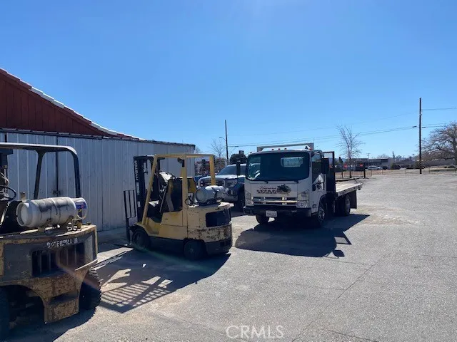 16770 Yucca, Hesperia, California 92345