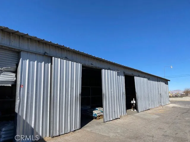 16770 Yucca, Hesperia, California 92345
