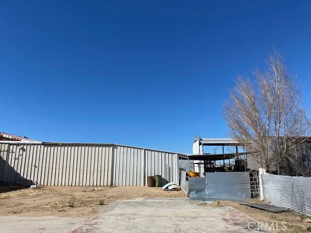 16770 Yucca, Hesperia, California 92345