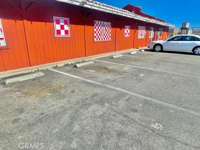 16770 Yucca, Hesperia, California 92345