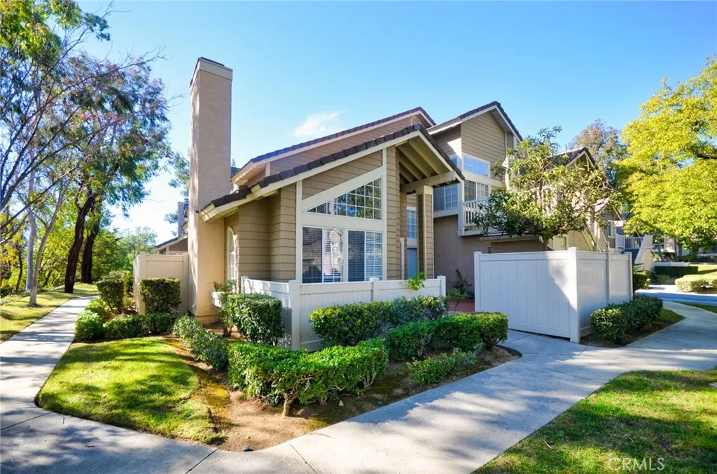 20741 Crest Ln B, Diamond Bar, California 91789 home-pic-1