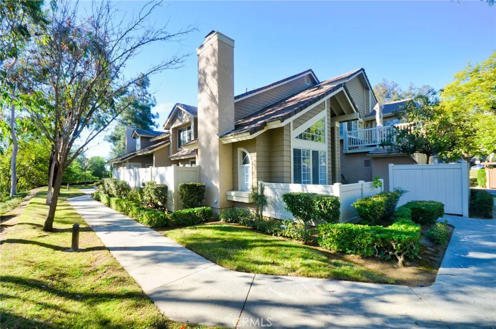 20741 Crest Ln B, Diamond Bar, California 91789 home-pic-0