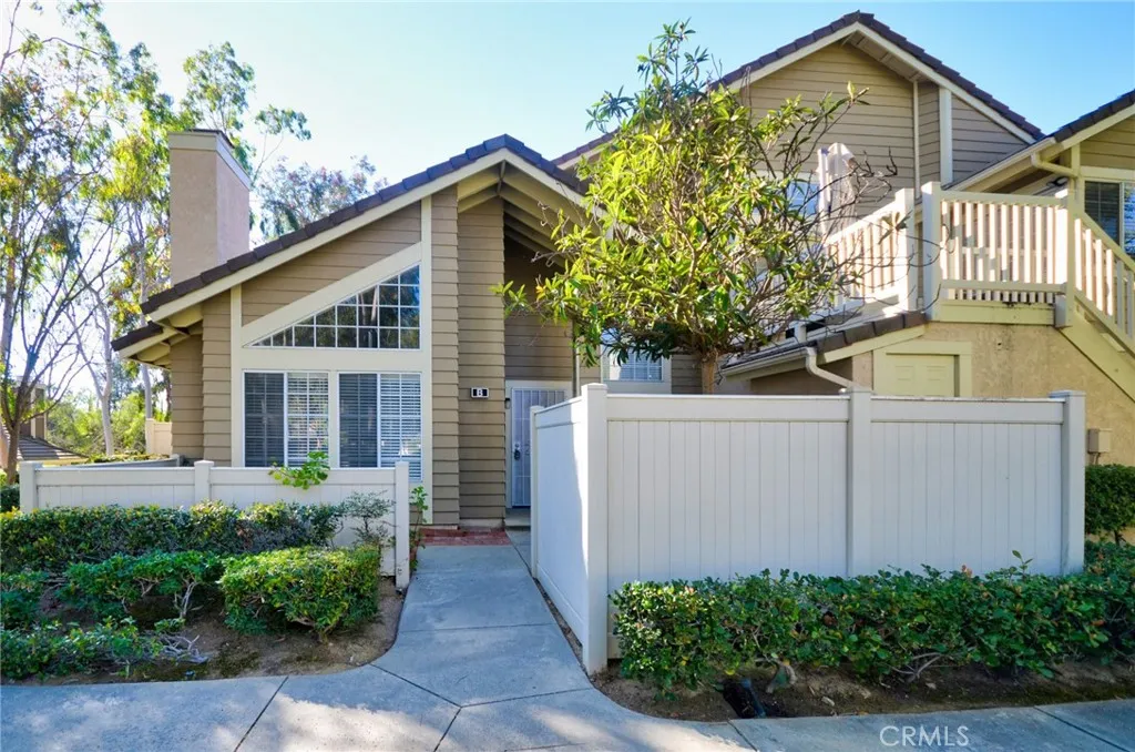 20741 Crest Ln B, Diamond Bar, California 91789 home-pic-2