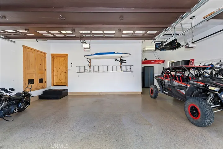Tandem Garage