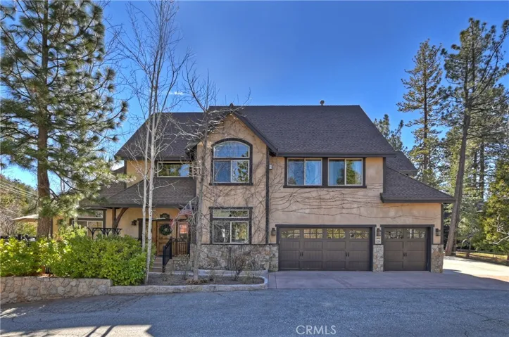 1034 Teakwood Drive, Lake Arrowhead, California 92352