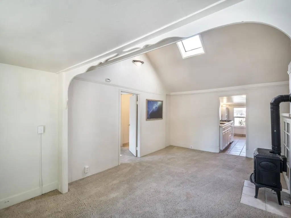 215217 Roberts Street, Santa Cruz, California 95060 home-pic-6