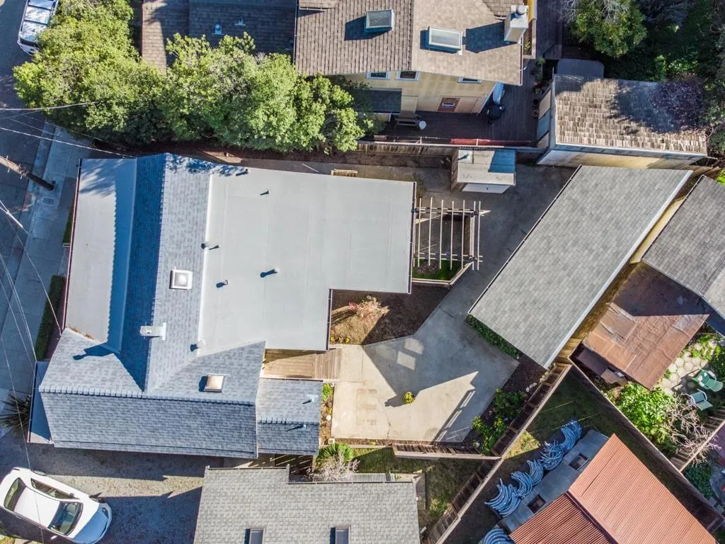 215217 Roberts Street, Santa Cruz, California 95060 home-pic-30