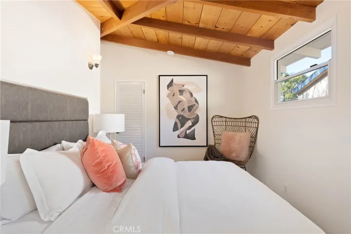 2584 Willo Lane, Costa Mesa, California 92627