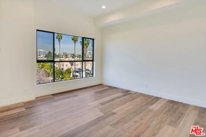 2465 Purdue Avenue 401, Los Angeles, California 90064