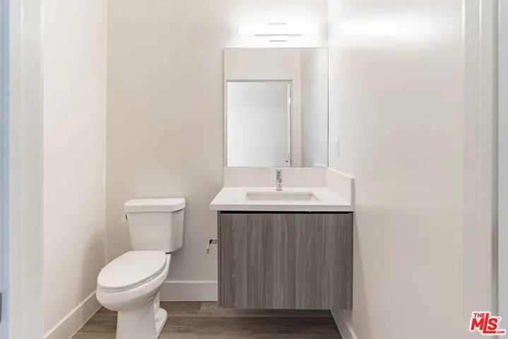 2465 Purdue Avenue 401, Los Angeles, California 90064