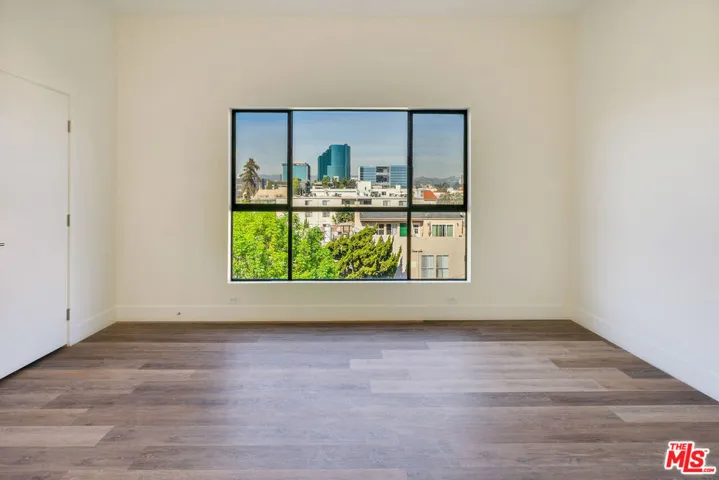 2465 Purdue Avenue 401, Los Angeles, California 90064
